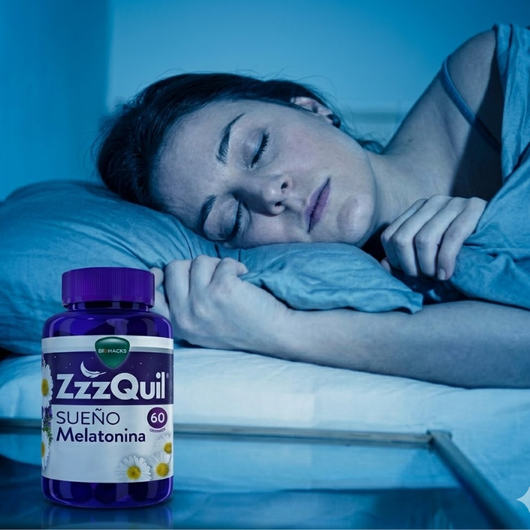 ZzzQuil™ – El "Bio-Hack" de Restauración Nocturna Profunda